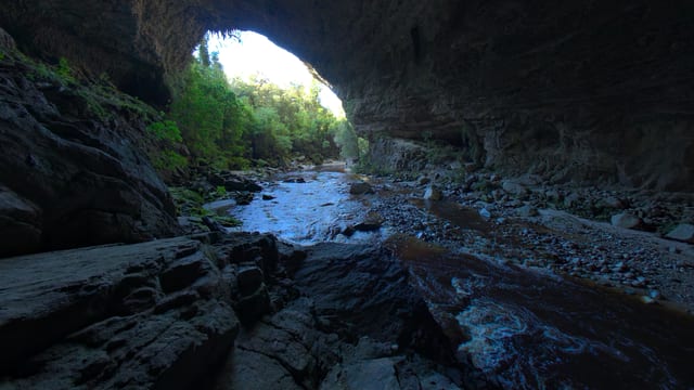 Adventure Through the Earth, New Zealand