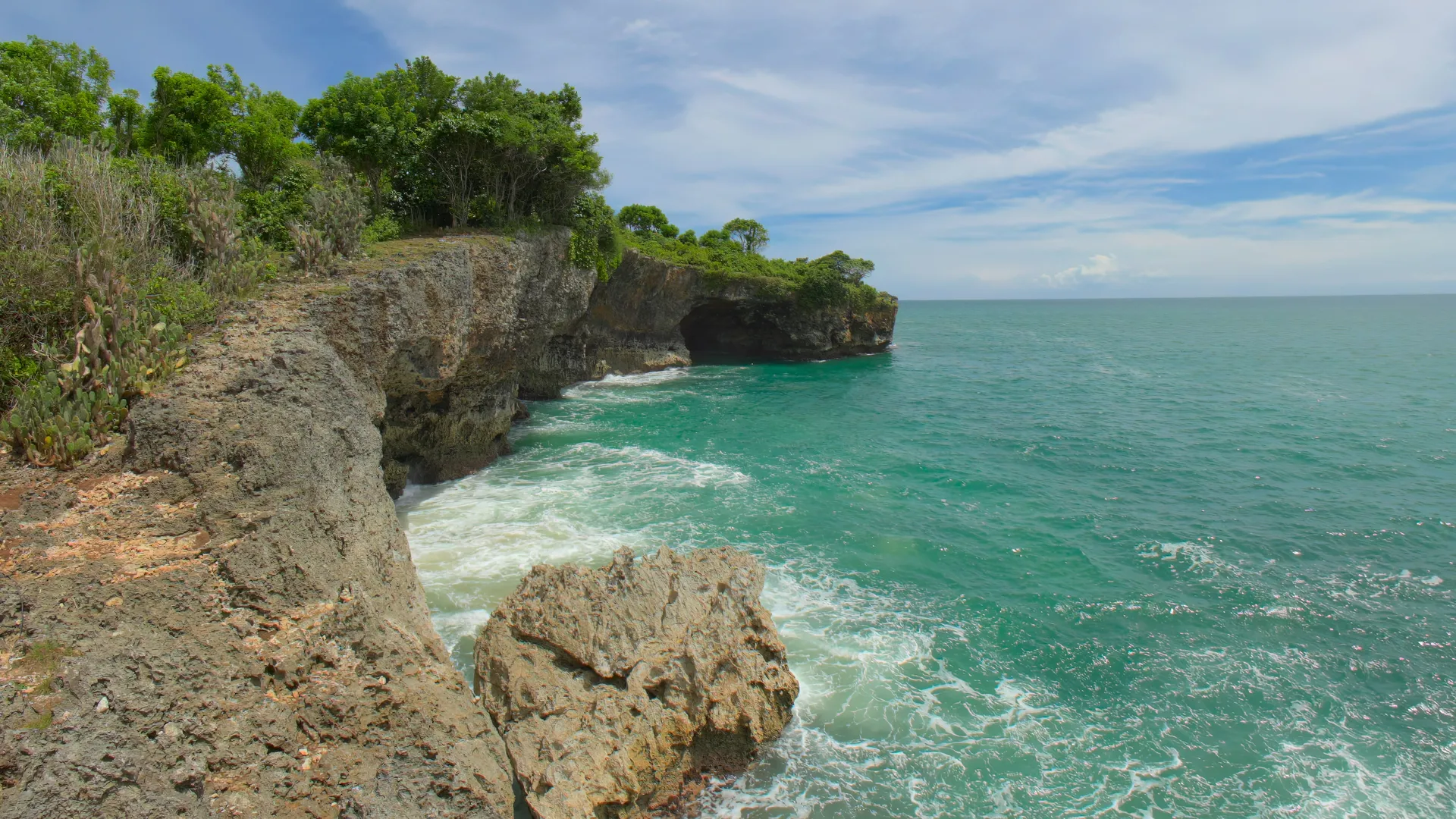 Ocean Spray, Bali, Indonesia