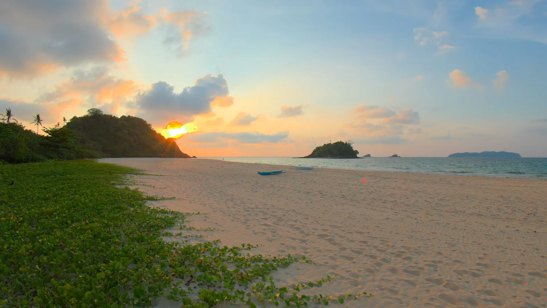 Beach & Coast VR Experiences: Sunset on Nacpan